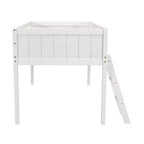 Niedriges Loftbett aus Holz in Twin/Full-Größe mit Leiter