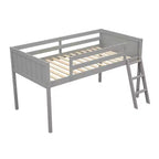 Niedriges Loftbett aus Holz in Twin/Full-Größe mit Leiter