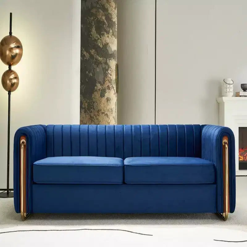 84 Moderne Samtpolster-Sofa, Couch mit goldenen Metallbeinen und gerollten Armlehnen für Wohnzimmer, Schlafzimmer oder Apartment
