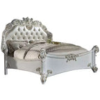 100 Pfund schweres California King-Size-Bett, Kunstleder und antike Perlenoptik.