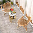 Rattan Beistelltisch mit Bambusgestell, Platte aus gehärtetem Glas, Z-förmiges Ablagefach, Natur